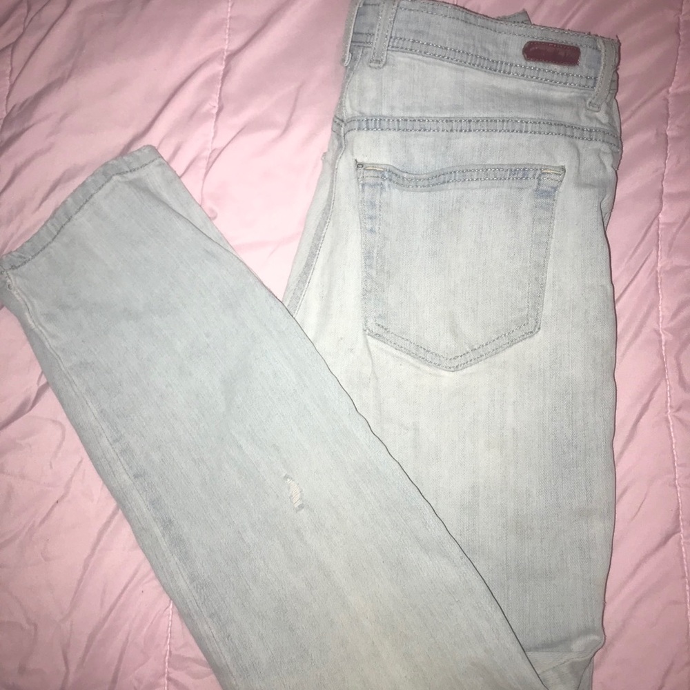 Gloria Vanderbilt jeans